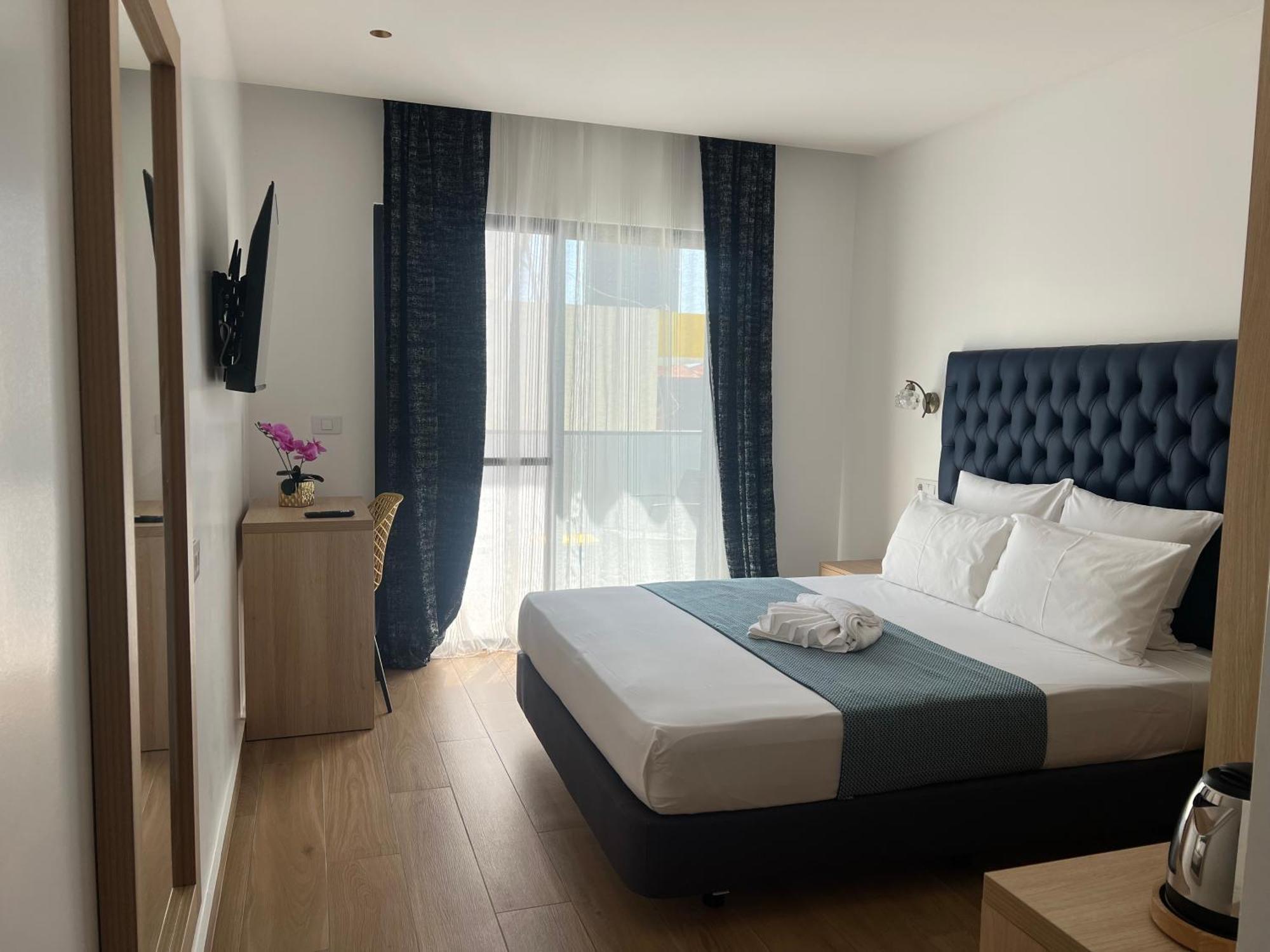 Hotel Blue Sky 塔拉法尔 外观 照片